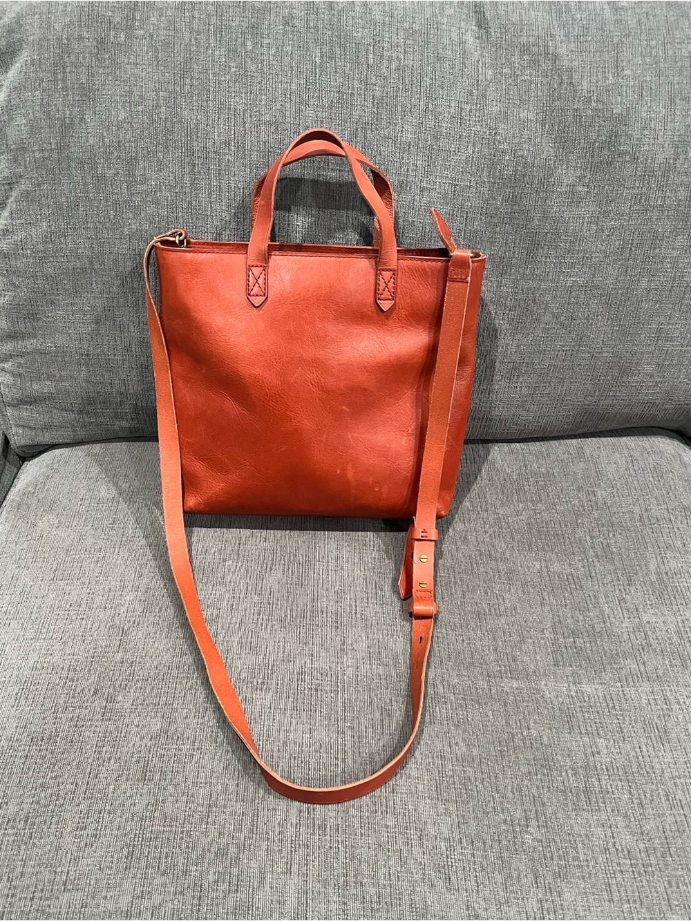 Madewell Zip Top Transport Crossbody
Leather Small